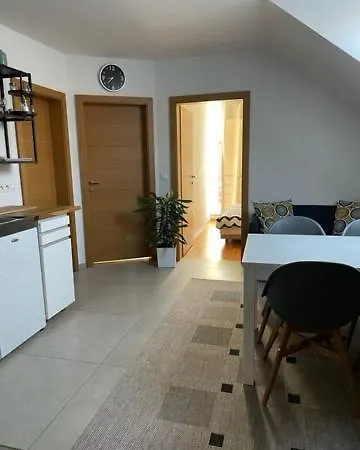 Pri Dierach Apartment